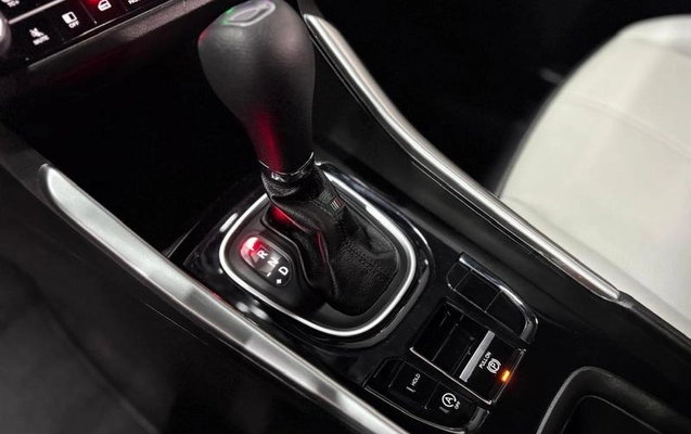imagem-https://www.socarrao.com.br/sc-vehicle-images-prod/3783675/1789476945263-8457316_0_B_bdd10e2aa1.jpeg