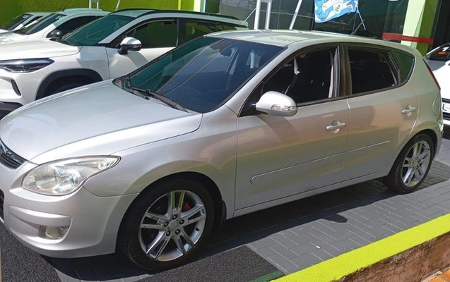 imagem-https://www.socarrao.com.br/sc-vehicle-images-prod/3783763/1789155200372-8468072_1_B_bbacdebad9.jpeg