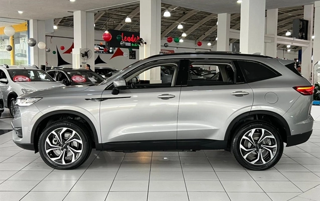 imagem-https://www.socarrao.com.br/sc-vehicle-images-prod/3783808/1789155278400-4_041443.jpg