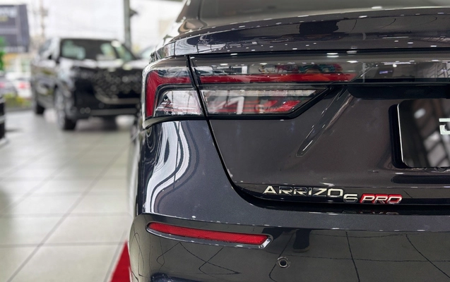 imagem-https://www.socarrao.com.br/sc-vehicle-images-prod/3783841/1789155359561-MDA3LmpwZw.jpg