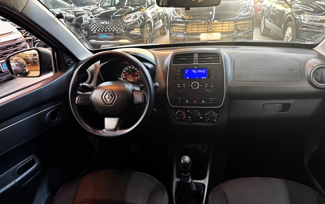 imagem-https://www.socarrao.com.br/sc-vehicle-images-prod/3783863/1789155395850-003_0ccdb7b3ad7f81b8f79b180dd6caf3ab.jpg