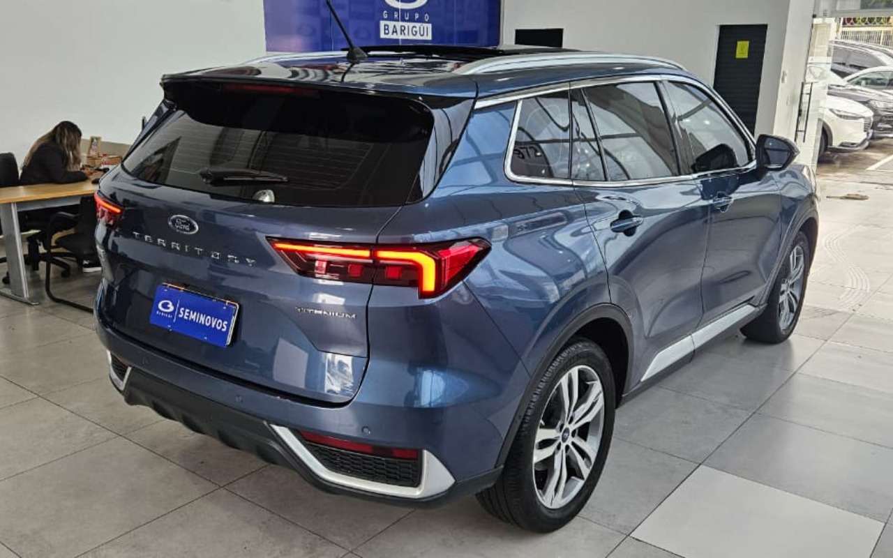 imagem-https://www.socarrao.com.br/sc-vehicle-images-prod/3783905/1789155506540-Y2RlYmQ2M2YtZTI3ZC00N2Y4LWJjNDktYzllMGE1YmY1ODNlLmpwZw.jpg