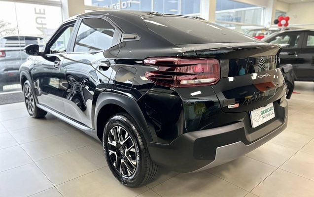 imagem-https://www.socarrao.com.br/sc-vehicle-images-prod/3783962/1789673685469-vehicle_image_1789673603_92d6e324621545ec1a0842abd8365479.jpeg