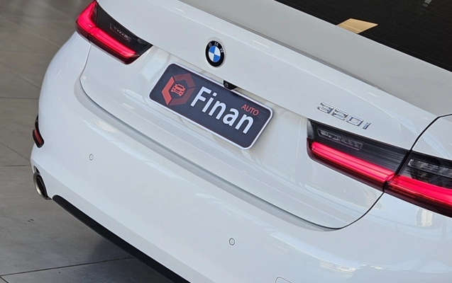 imagem-https://www.socarrao.com.br/sc-vehicle-images-prod/3783963/1789155765535-xRp2M3AvJ8Gumt7afS4eiOrMfr8ouN1R.jpg