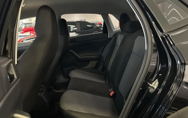 imagem-https://www.socarrao.com.br/sc-vehicle-images-prod/3783984/1789595308857-vehicle_image_1789595259_b07c1049d8ee872e4048f8085ab6d179.jpeg