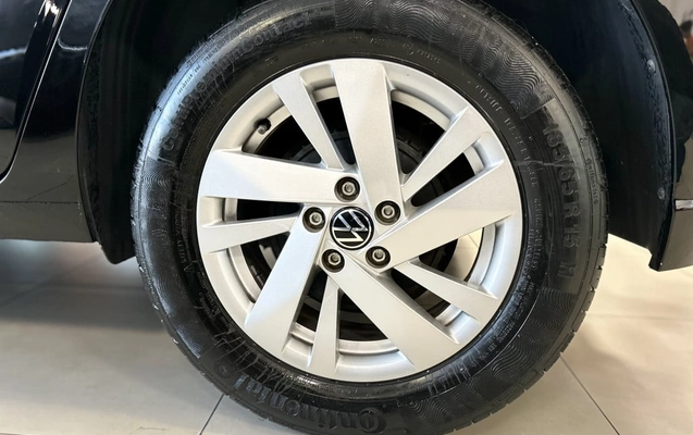 imagem-https://www.socarrao.com.br/sc-vehicle-images-prod/3783984/1789595308859-vehicle_image_1789595269_22e1dd575e349bb9bf59f9b535f41704.jpeg