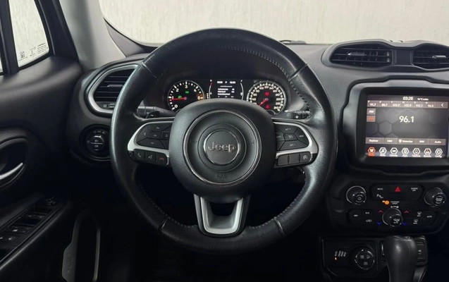 imagem-https://www.socarrao.com.br/sc-vehicle-images-prod/3783985/1789155875823-fde32de28ed14dd991263860a60f7b70_1789155823375.jpg