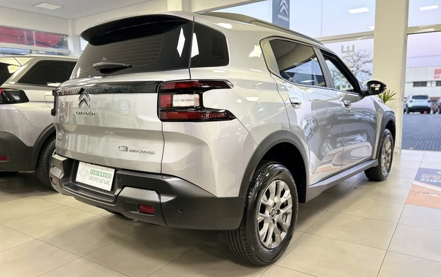 imagem-https://www.socarrao.com.br/sc-vehicle-images-prod/3784006/1789595143873-vehicle_image_1789595063_d072b451fdeb07521ee90469959dc8c0.jpeg