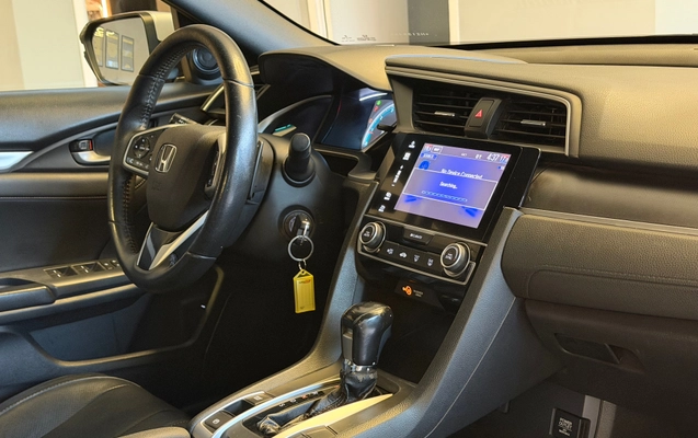 imagem-https://www.socarrao.com.br/sc-vehicle-images-prod/3784007/1789156077000-dd54edfcaf724f5998351f6ea2ef4998_1789155571074.jpg
