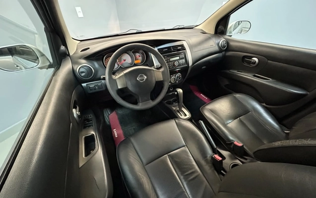 imagem-https://www.socarrao.com.br/sc-vehicle-images-prod/3784008/1789156079551-6_044742.jpg