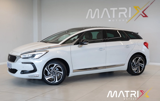 imagem-https://www.socarrao.com.br/sc-vehicle-images-prod/3784030/1789156232379-003_588022-f4ff41b391d6d62e368cab5bf57ad0fc.jpg