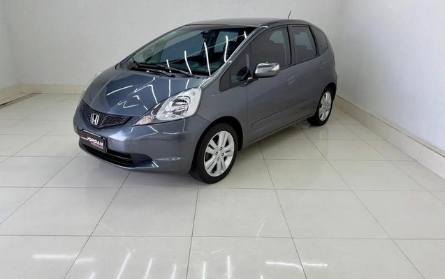 imagem-https://www.socarrao.com.br/sc-vehicle-images-prod/3784093/1789160495306-8469522_0_B_c039f917c1.jpeg