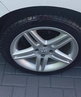imagem-https://www.socarrao.com.br/sc-vehicle-images-prod/3784253/1789160472768-8438865_3_B_c259a18b89.jpeg
