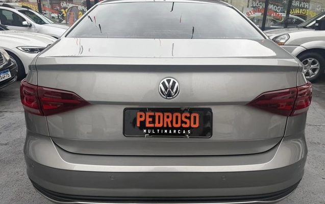 imagem-https://www.socarrao.com.br/sc-vehicle-images-prod/3784323/1789156874805-8463715_6_B_39181680ee.jpeg
