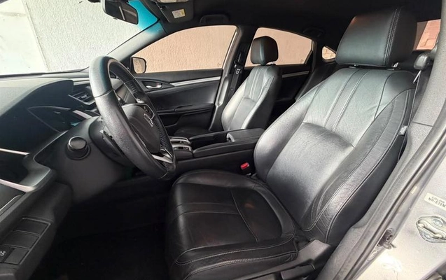 imagem-https://www.socarrao.com.br/sc-vehicle-images-prod/3784369/1789562973993-8469590_10_B_a0f932bed2.jpeg