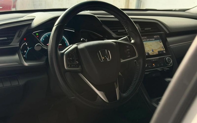 imagem-https://www.socarrao.com.br/sc-vehicle-images-prod/3784369/1789562973998-8469590_14_B_abff5050ed.jpeg