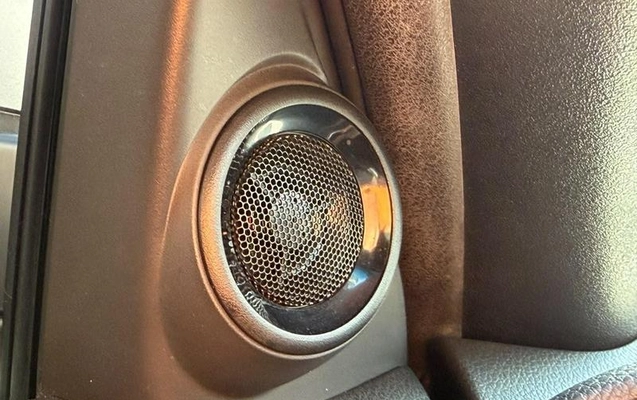 imagem-https://www.socarrao.com.br/sc-vehicle-images-prod/3784369/1789562974000-8469590_16_B_705899823f.jpeg