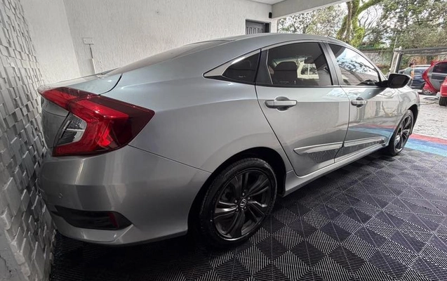imagem-https://www.socarrao.com.br/sc-vehicle-images-prod/3784369/1789562974004-8469590_18_B_e2a6d3cb5d.jpeg