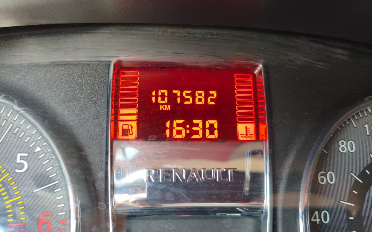 imagem-https://www.socarrao.com.br/sc-vehicle-images-prod/3784506/1789157211692-V2hhdHNBcHAgSW1hZ2UgMjAyNi0wOS0xMSBhdCAxNi41NC41MCAoMSkuanBlZw.jpeg