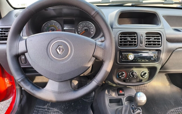 imagem-https://www.socarrao.com.br/sc-vehicle-images-prod/3784506/1789157212145-V2hhdHNBcHAgSW1hZ2UgMjAyNi0wOS0xMSBhdCAxNi41NC40NC5qcGVn.jpeg