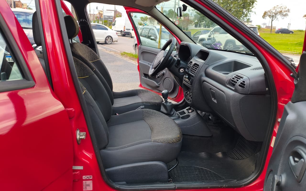 imagem-https://www.socarrao.com.br/sc-vehicle-images-prod/3784506/1789157212288-V2hhdHNBcHAgSW1hZ2UgMjAyNi0wOS0xMSBhdCAxNi41NC4zNS5qcGVn.jpeg
