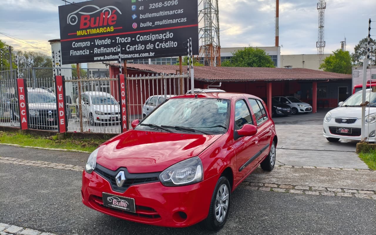 Renault Clio 2014 Vermelho — foto 1 de 3