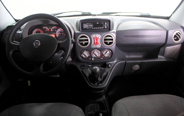 imagem-https://www.socarrao.com.br/sc-vehicle-images-prod/3784531/1789157237188-11_050650.jpg