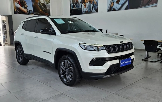 imagem-https://www.socarrao.com.br/sc-vehicle-images-prod/3784584/1789157305834-YmFhMTMyMDMtYTk4Yi00MTc3LTk1MzUtYWIyYjRlYTJkMDdhLmpwZw.jpg