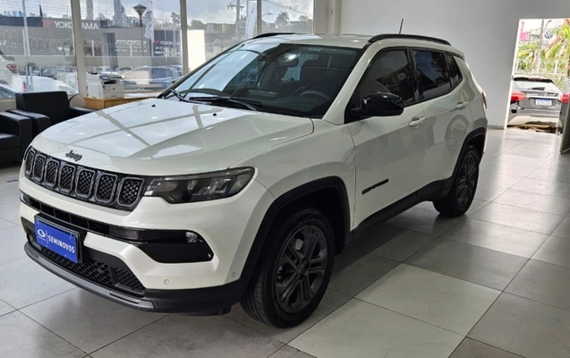 imagem-https://www.socarrao.com.br/sc-vehicle-images-prod/3784584/1789157305930-NjEwNmMyNGEtZWI1YS00YTc3LTk4MjAtMjU0MWFiNTJhYmRlLmpwZw.jpg