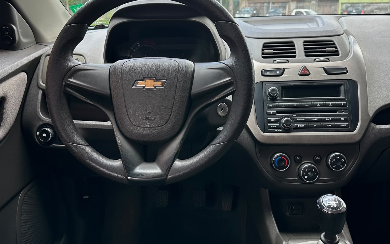 imagem-https://www.socarrao.com.br/sc-vehicle-images-prod/3784603/1789157521828-MzNjMjE3NjAtZDFlZC00NDc1LWFmYmQtMmNjYWNiYzU0NDVjLmpwZWc.jpeg