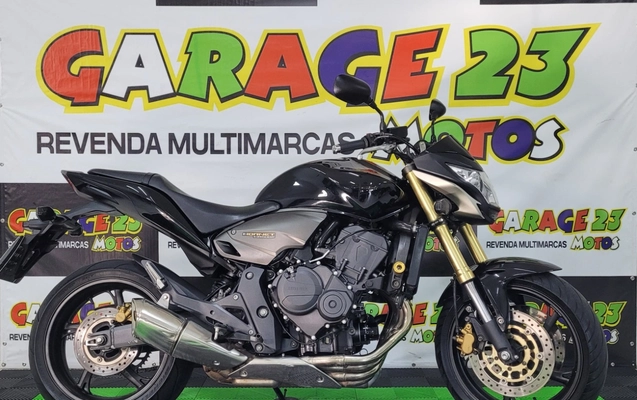 imagem-https://www.socarrao.com.br/sc-vehicle-images-prod/3784631/1789157431773-SU1HLTIwMjYwOTA0LVdBMDAxNy5qcGc.jpg