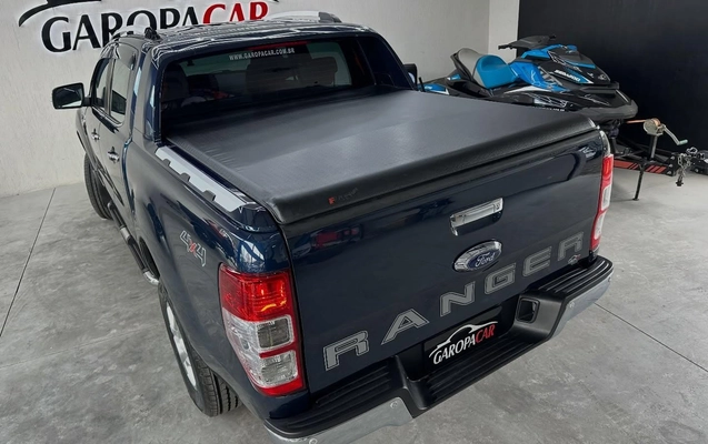 imagem-https://www.socarrao.com.br/sc-vehicle-images-prod/3784699/1789157587615-95371335aac24a9284dbd3d40a06c28a_1789157414711.jpg