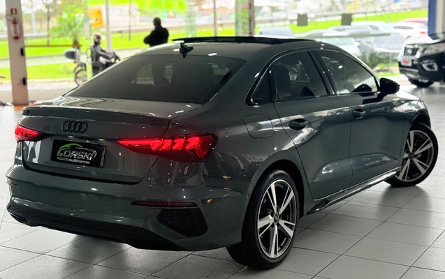 imagem-https://www.socarrao.com.br/sc-vehicle-images-prod/3784743/1789157754859-NjViMWU2NDMtM2ExNC00YTQ4LTk0ODYtZWUwMjRiMjJlY2U3LmpwZWc.jpeg