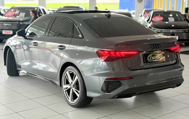 imagem-https://www.socarrao.com.br/sc-vehicle-images-prod/3784743/1789157755039-NGFhMzBkZTktYzNmZi00YTI2LThlYjAtMDc3OTQ2MTBjYWFmLmpwZWc.jpeg