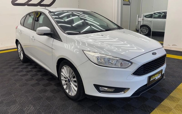 imagem-https://www.socarrao.com.br/sc-vehicle-images-prod/3784786/1789158012041-8459974_3_B_973b5684ea.jpeg