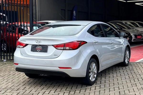 imagem-https://www.socarrao.com.br/sc-vehicle-images-prod/3784818/1789572180972-8467658_3_B_81de54d47a.jpeg