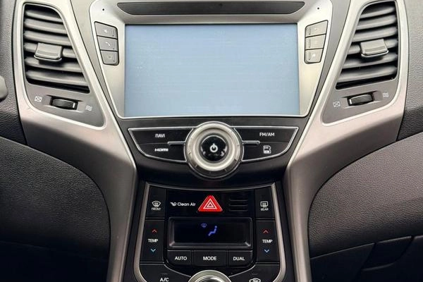 imagem-https://www.socarrao.com.br/sc-vehicle-images-prod/3784818/1789572180980-8467658_10_B_b06203e3cd.jpeg