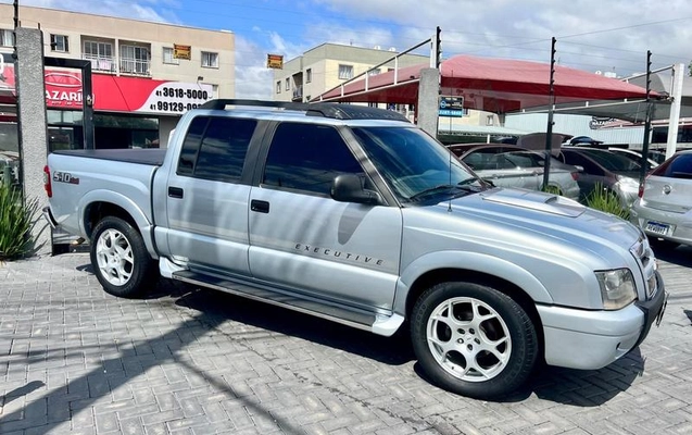 imagem-https://www.socarrao.com.br/sc-vehicle-images-prod/3784834/1789392000800-8442946_6_B_451fe97e1e.jpeg