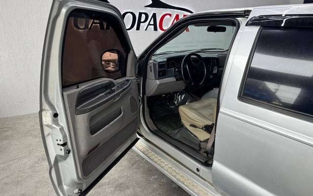 imagem-https://www.socarrao.com.br/sc-vehicle-images-prod/3784837/1789158201960-5f64fd2cb8ea4301a7c0cf638faff05f_1789158102411.jpg