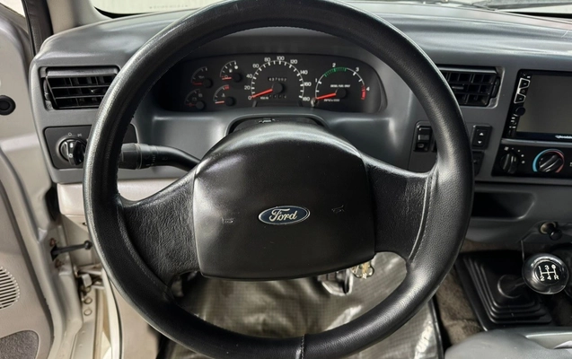 imagem-https://www.socarrao.com.br/sc-vehicle-images-prod/3784837/1789158201961-56a9a23b4c2c4fe9862592185d99f0c8_1789158102442.jpg