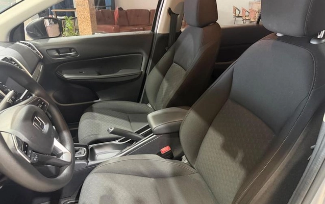 imagem-https://www.socarrao.com.br/sc-vehicle-images-prod/3784931/1789565978419-8469797_7_B_c73041b0df.jpeg