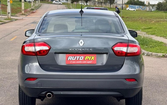 imagem-https://www.socarrao.com.br/sc-vehicle-images-prod/3785001/1789501278407-8411583_5_B_c1f8852d36.jpeg