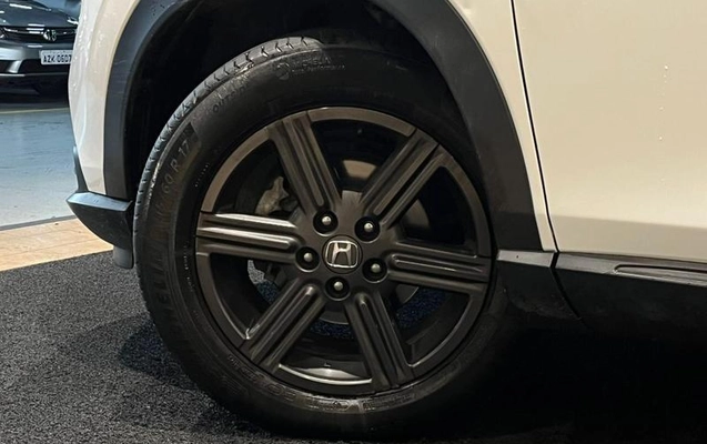 imagem-https://www.socarrao.com.br/sc-vehicle-images-prod/3785062/1789158552593-8469807_0_B_f5d0358ce2.jpeg