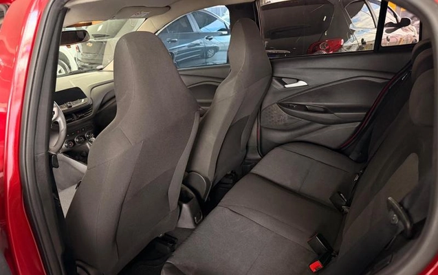imagem-https://www.socarrao.com.br/sc-vehicle-images-prod/3785070/1789158576868-8464355_8_B_4d2ae950ca.jpeg