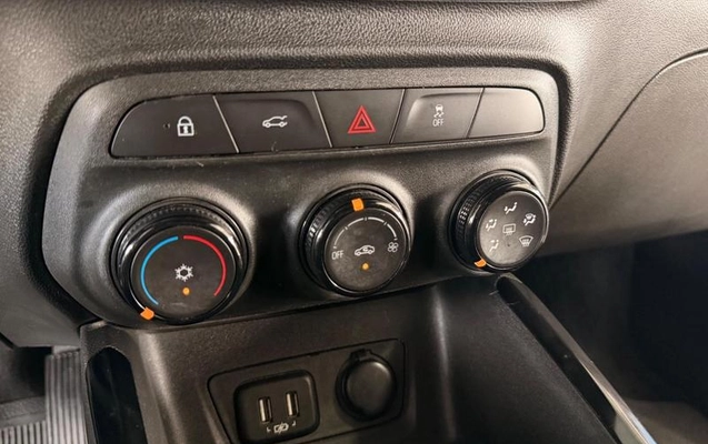 imagem-https://www.socarrao.com.br/sc-vehicle-images-prod/3785070/1789158576874-8464355_12_B_5341cd68af.jpeg