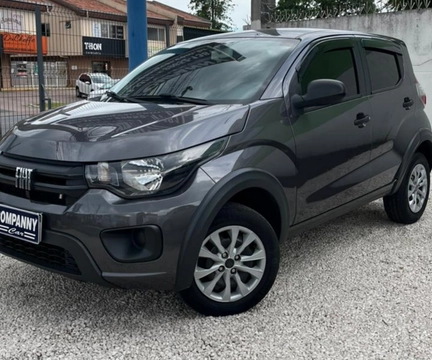 Fiat Mobi 2023 Cinza — foto 1 de 3