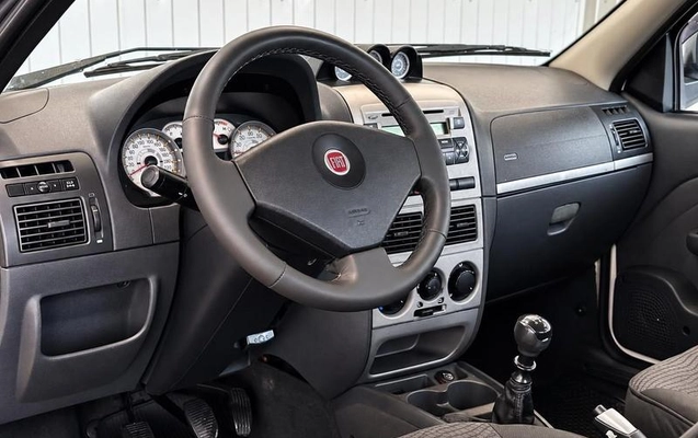 imagem-https://www.socarrao.com.br/sc-vehicle-images-prod/3785104/1789158753367-8372214_10_B_6272f787b2.jpeg