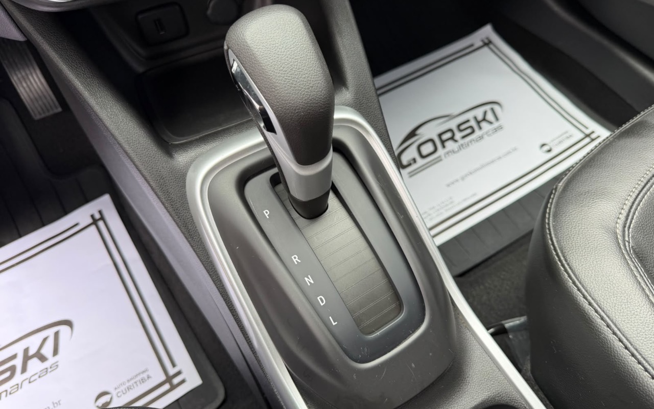 imagem-https://www.socarrao.com.br/sc-vehicle-images-prod/3785151/1789158921295-MjkwZmJlMDMtYjdjOS00NzY3LTk3ZGYtMGViZjM1YmM4OTI4LmpwZWc.jpeg