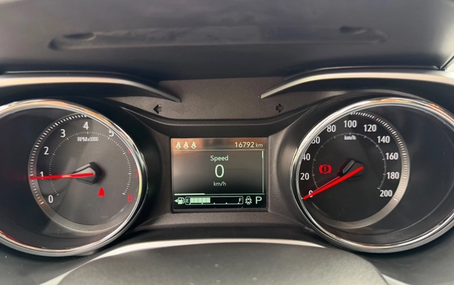 imagem-https://www.socarrao.com.br/sc-vehicle-images-prod/3785151/1789158921457-YzQ0YjJlZWMtY2U4Mi00N2RlLWJkODItMmM0Y2RkN2NhZjIxLmpwZWc.jpeg