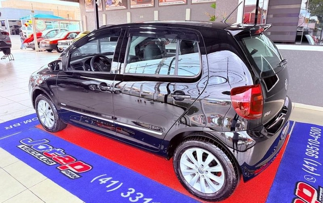 imagem-https://www.socarrao.com.br/sc-vehicle-images-prod/3785156/1790000644039-8397258_14_B_172908ea5c.jpeg